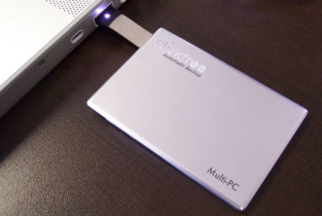 Clickfree Traveler: Credit Card-Sized External SSD