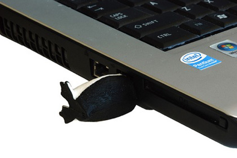 Penguin USB Flash Drive Won't Take Kindly To Water