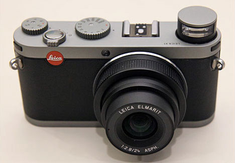 Leica X1 [With Flash]